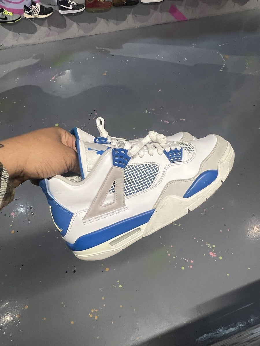 Jordan Retro 4